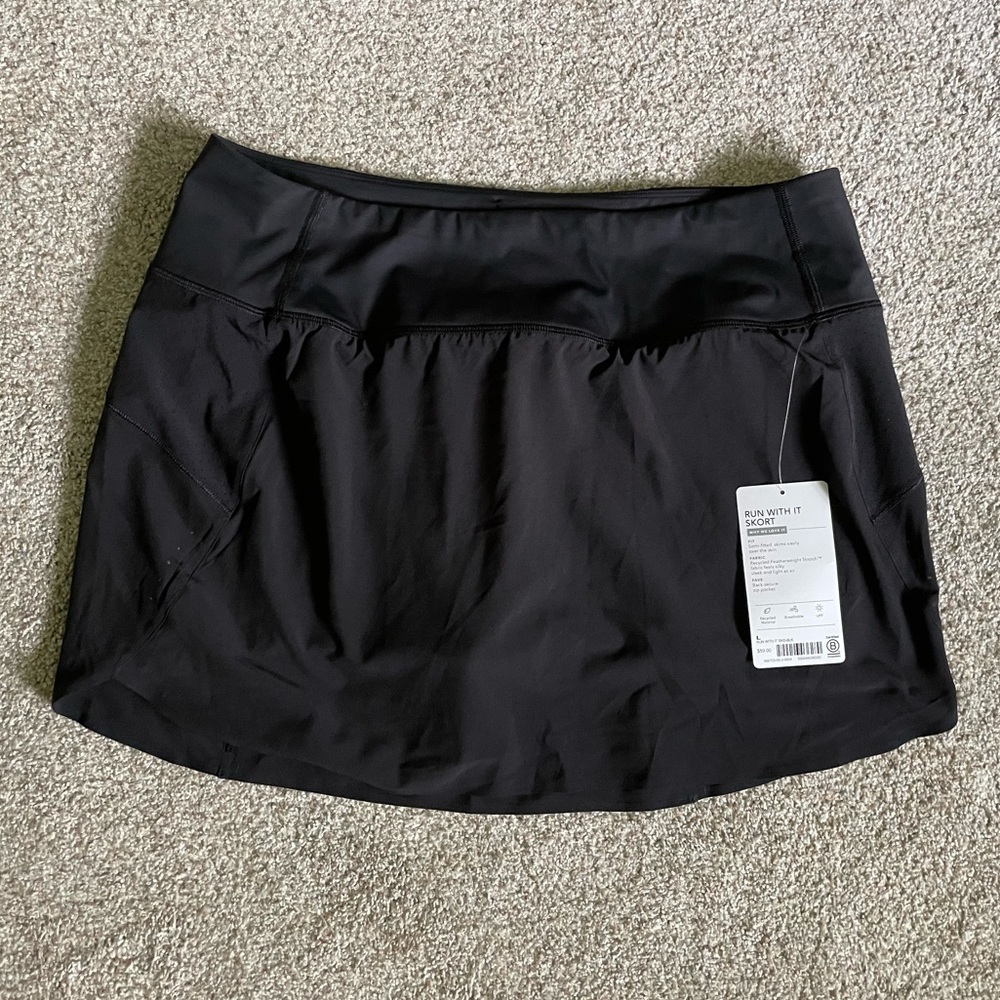 Athleta Run With It Skort - NWT - Size L